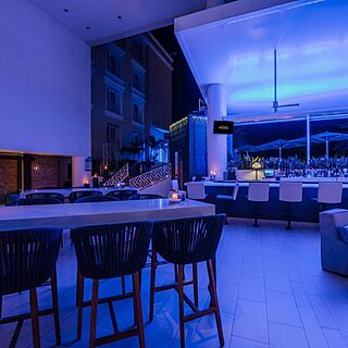 Renaissance Wind Creek Aruba - Ocean Suites — Bar and Restaurant