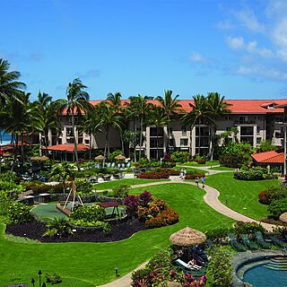 Marriott's Waiohai Beach Club — Grounds