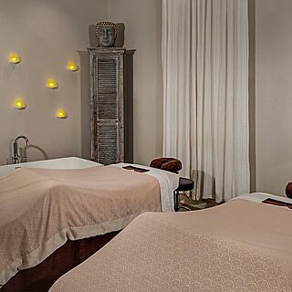 Marriott's Barony Beach Club — Spa Treatment Room