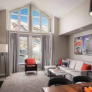 Marriott's MountainSide at Park City — Sample Living Area (see below for unit-type specific photos)