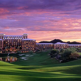 The Westin Kierland Villas &mdash; Resort Grounds at Sunset With Mountain View