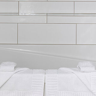Club Wyndham Harbour Lights &mdash; Sample Bathroom