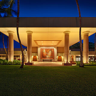 Marriott's Kauai Beach Club — Covered Entrance