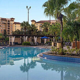 Club Wyndham Bonnet Creek Resort — Pool With Cabanas and Loungers