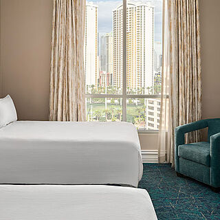 Club Wyndham Grand Desert — Sample Bedroom with Doubles