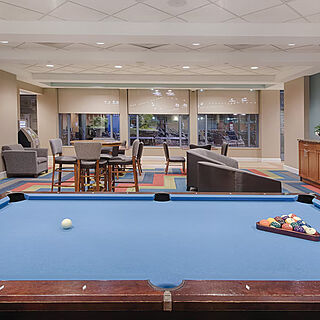 Club Wyndham National Harbor — Lounge With Pool Table