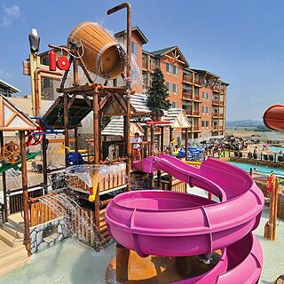 Club Wyndham Great Smokies Lodge — On-site Outdoor Water Park