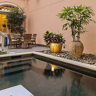 Club Wyndham La Belle Maison — Accessible Outdoor Hot Tub With Seating
