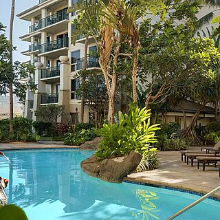 The Westin Kaanapali Ocean Resort Villas North &mdash; Adult Swimming Pool With Loungers