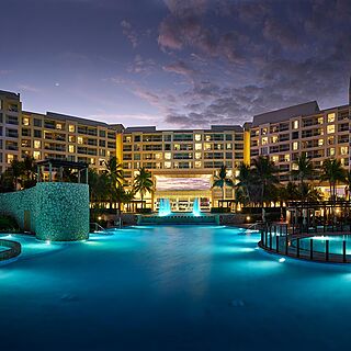 The Westin Lagunamar Ocean Resort Villas & Spa &mdash; Outdoor Pool at Night
