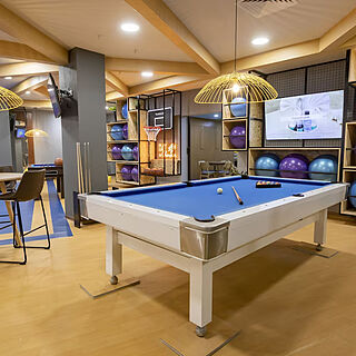 The Royal Sands — Activity Room With Pool Table