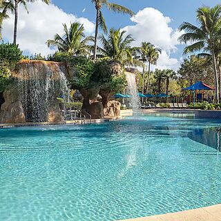 Hyatt Vacation Club At Coconut Cove &mdash; Pool With Loungers and Umbrellas