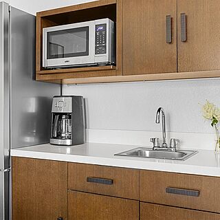 Marriott's Desert Springs Villas &mdash; Sample Kitchenette
