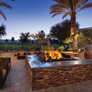 Marriott's Shadow Ridge - The Villages &mdash; Firepit Area