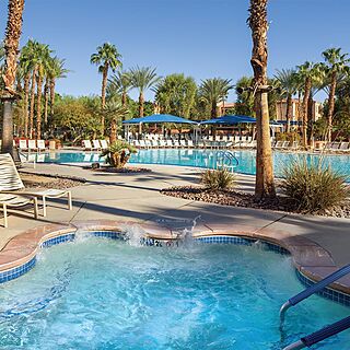 Marriott's Shadow Ridge - The Villages &mdash; Hot Tub With Loungers