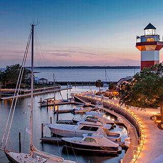 Marriott's Harbour Point and Sunset Pointe at Shelter Cove &mdash; Nearby Harbour Town Lighthouse