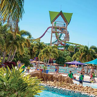 Sheraton Vistana Resort — Nearby Aquatica Orlando