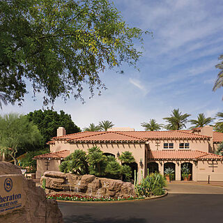 Sheraton Desert Oasis — Resort Exterior and Entrance