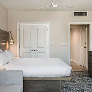 Marriott's Lakeshore Reserve — Sample Bedroom