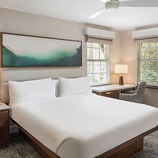 Marriott's Lakeshore Reserve — Sample Bedroom