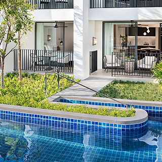 Marriott Vacation Club, Khao Lak Beach Resort — Sample Balcony with Pool Access