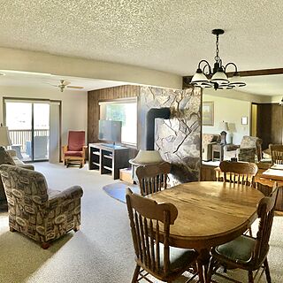 Dining & Living room with Lake view