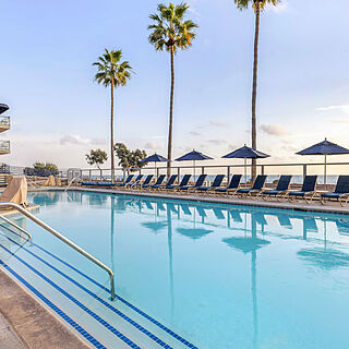 Riviera Beach & Shores, a Hilton Vacation Club — Outdoor Pool