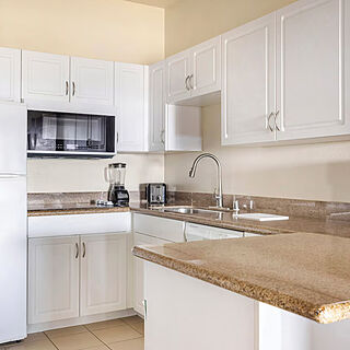 Riviera Beach & Shores, a Hilton Vacation Club — Sample Kitchen