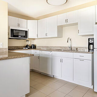 Riviera Beach & Shores, a Hilton Vacation Club — Sample Kitchen