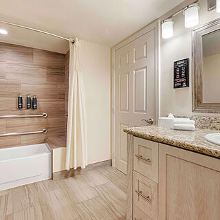 Riviera Beach & Shores, a Hilton Vacation Club — Sample Bathroom