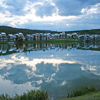 Lake Condominiums at Big Sky &mdash; Exterior