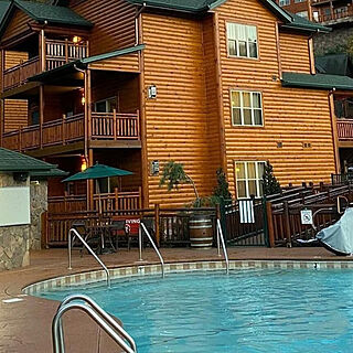 Westgate Smoky Mountain Resort & Water Park — Pool Area