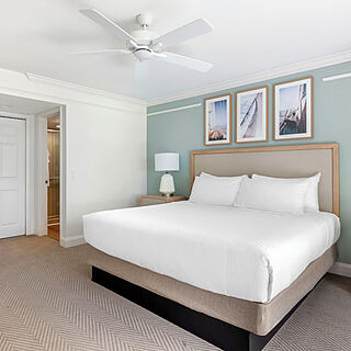 Hilton Vacation Club Charter Club Naples Bay — Sample Bedroom