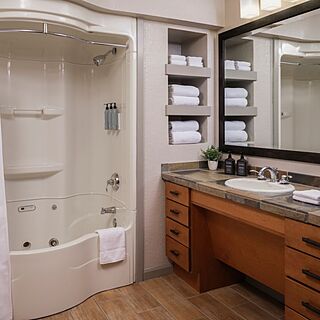 Sheraton Mountain Vista Villas &mdash; Sample One-Bedroom Villa Bathroom