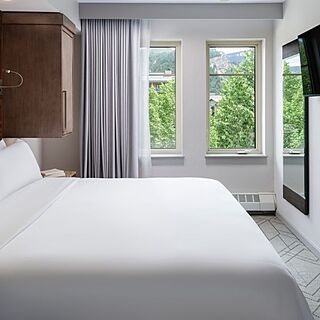 Sheraton Mountain Vista Villas &mdash; Sample One-Bedroom Villa Bedroom