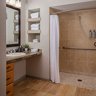 Sheraton Mountain Vista Villas &mdash; Sample Two-Bedroom Villa Bathroom