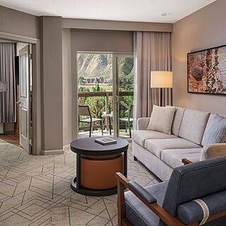 Sheraton Mountain Vista Villas &mdash; Sample Two-Bedroom Villa Living Area