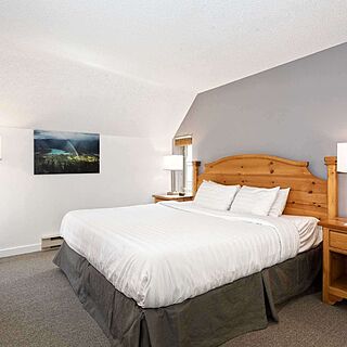 Whiski Jack at the Lake Placid Lodge — Sample Bedroom