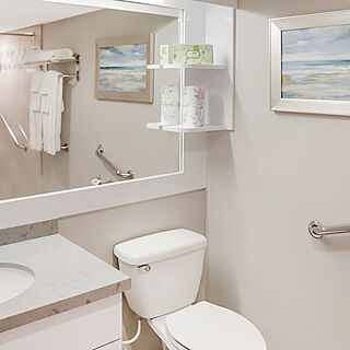 Aruba Beach Club — Sample bathroom