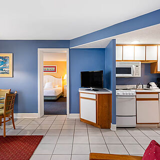 Ocean Club Resort Myrtle Beach, a Ramada by Wyndham — Sample living area