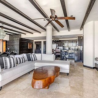 Hilton Vacation Club Cabo Azul Los Cabos — Sample villa living area