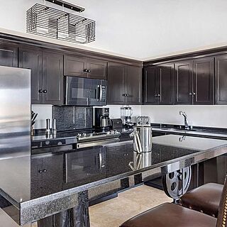 Hilton Vacation Club Cabo Azul Los Cabos — Sample villa kitchen