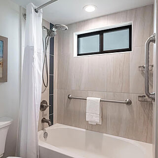 Sanibel Beach Club — Sample bathroom