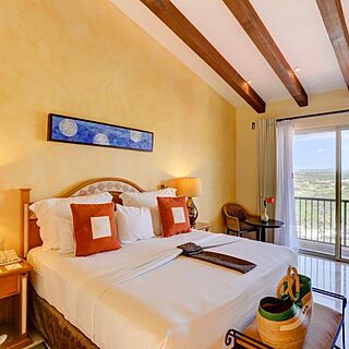 Villa del Arco Beach Resort & Spa — Sample three-bedroom bedroom