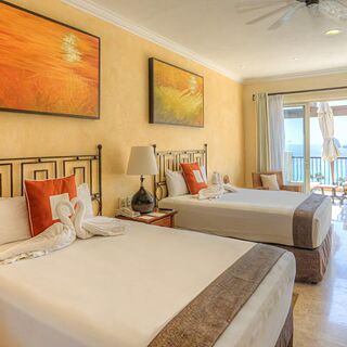 Villa del Arco Beach Resort & Spa — Sample three-bedroom bedroom