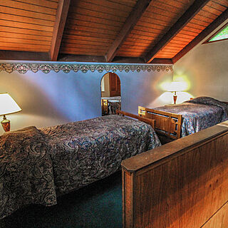 Golf Club Villas at Big Canoe — Sample bedroom