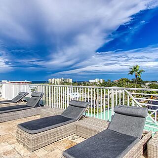 New Hotel Collection Harbourside Resort &mdash; Rooftop patio