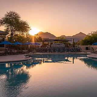 Hilton Vacation Club Scottsdale Links Resort &mdash; Outdoor swimming pool