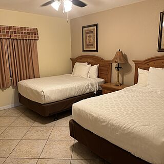 Guest bedroom