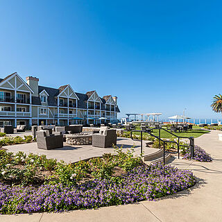 Carlsbad Inn Beach Resort